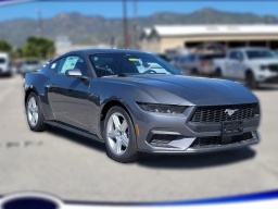 Ford Mustang EcoBoost Fastback 2026