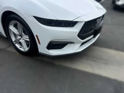 Ford Mustang EcoBoost Fastback 2026