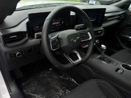 Ford Mustang EcoBoost Fastback 2026