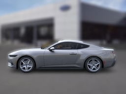 Ford Mustang EcoBoost Fastback 2026