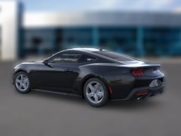 Ford Mustang EcoBoost Fastback 2026