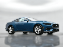 Ford Mustang EcoBoost Fastback 2026