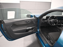 Ford Mustang EcoBoost Fastback 2026