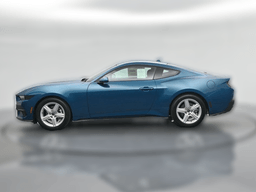 Ford Mustang EcoBoost Fastback 2026