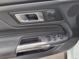 Ford Mustang EcoBoost Premium Convertible 2026