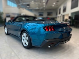Ford Mustang EcoBoost Premium Convertible 2026