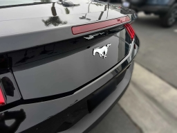 Ford Mustang EcoBoost Premium Convertible 2026