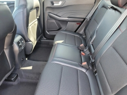 Ford Escape ST-Line FWD 2025