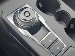 Ford Escape ST-Line FWD 2025