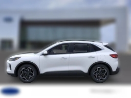 Ford Escape Platinum AWD 2026