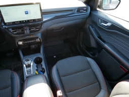 Ford Escape ST-Line Select AWD 2025