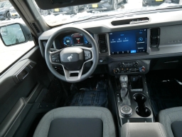 Ford Bronco Base 4 Door 4x4 2025