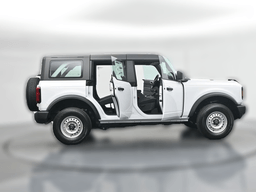 Ford Bronco Base 4 Door 4x4 2025