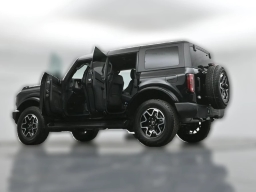 Ford Bronco Outer Banks 4 Door 4x4 2026