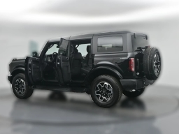 Ford Bronco Outer Banks 4 Door 4x4 2026