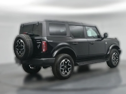 Ford Bronco Outer Banks 4 Door 4x4 2026