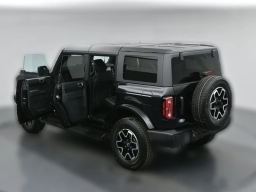 Ford Bronco Outer Banks 4 Door 4x4 2026