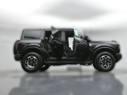 Ford Bronco Outer Banks 4 Door 4x4 2026