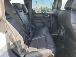 Ford Bronco Outer Banks 4 Door 4x4 2026