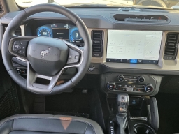 Ford Bronco Outer Banks 4 Door 4x4 2025