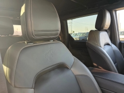 Ford Bronco Outer Banks 4 Door 4x4 2025