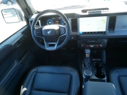 Ford Bronco Outer Banks 4 Door 4x4 2025