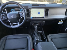 Ford Bronco Outer Banks 4 Door 4x4 2025