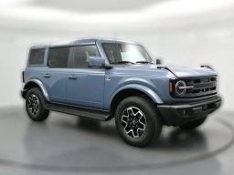 Ford Bronco Outer Banks 4 Door 4x4 2025