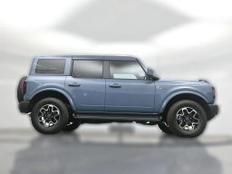 Ford Bronco Outer Banks 4 Door 4x4 2025