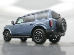 Ford Bronco Outer Banks 4 Door 4x4 2025