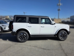 Ford Bronco Outer Banks 4 Door 4x4 2025