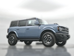 Ford Bronco Outer Banks 4 Door 4x4 2025