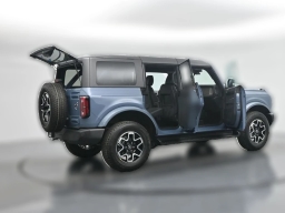 Ford Bronco Outer Banks 4 Door 4x4 2025