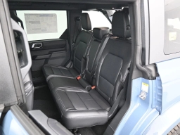 Ford Bronco Outer Banks 4 Door 4x4 2025