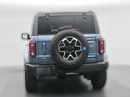 Ford Bronco Outer Banks 4 Door 4x4 2025