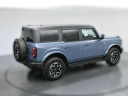 Ford Bronco Outer Banks 4 Door 4x4 2025