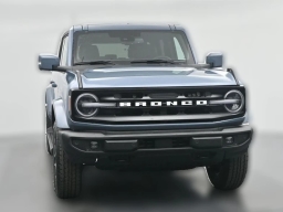 Ford Bronco Outer Banks 4 Door 4x4 2025