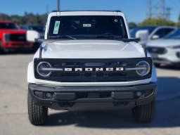 Ford Bronco Outer Banks 4 Door 4x4 2025