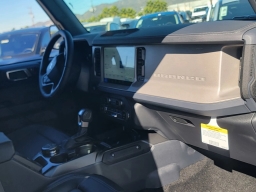 Ford Bronco Outer Banks 4 Door 4x4 2025