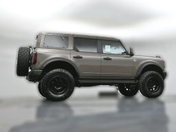 Ford Bronco Outer Banks 4 Door 4x4 2026