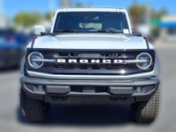 Ford Bronco Outer Banks 4 Door 4x4 2026