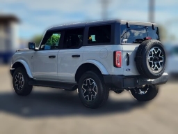 Ford Bronco Outer Banks 4 Door 4x4 2026