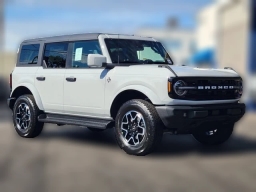 Ford Bronco Outer Banks 4 Door 4x4 2026
