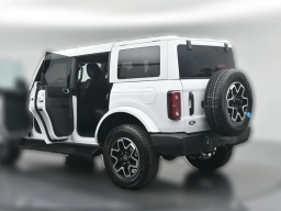 Ford Bronco Outer Banks 4 Door 4x4 2026