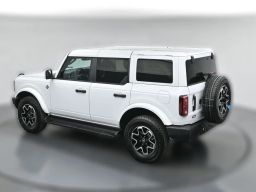 Ford Bronco Outer Banks 4 Door 4x4 2026