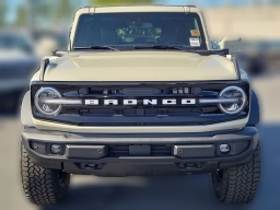 Ford Bronco Outer Banks 4 Door 4x4 2026