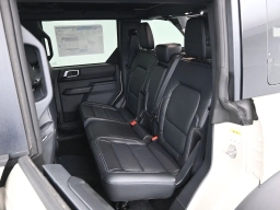 Ford Bronco Outer Banks 4 Door 4x4 2026