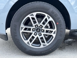 Ford Expedition Max Active 4x2 2025