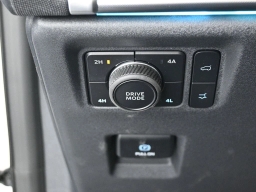 Ford Expedition Max Platinum 4x4 2025