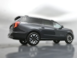 Ford Expedition Max Platinum 4x4 2026